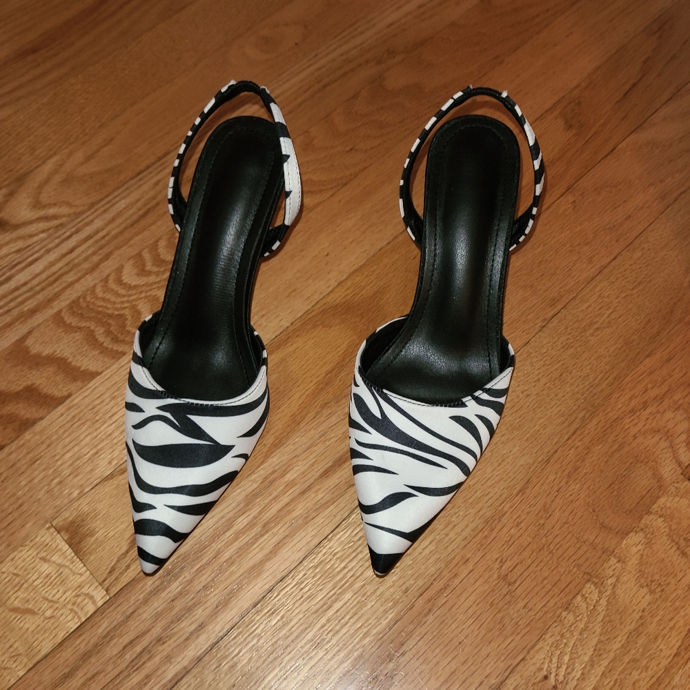 Zebra pumps/heel shoes